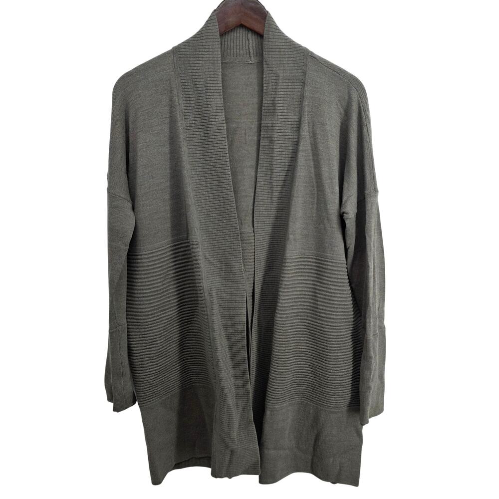 Lululemon Sit In Lotus Wrap II Gray Sage Size 8